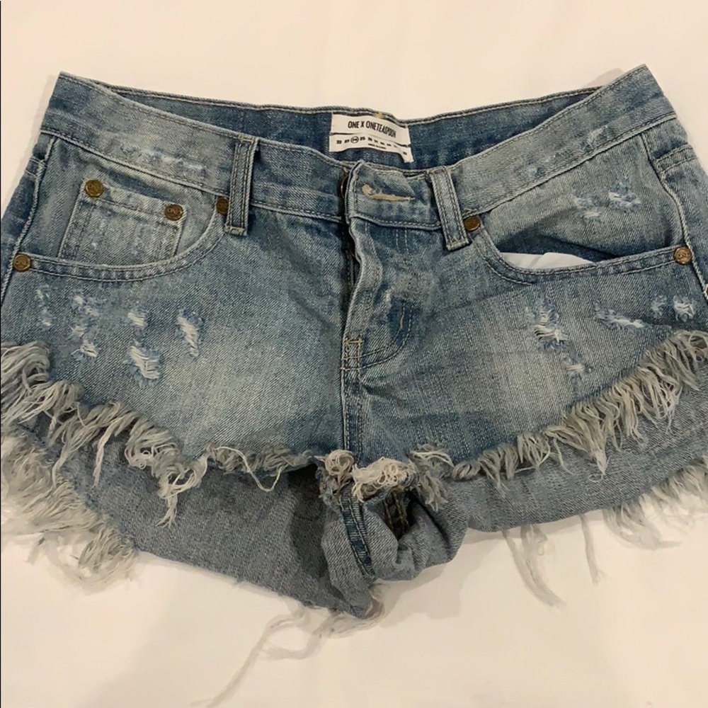 One teaspoon shorts